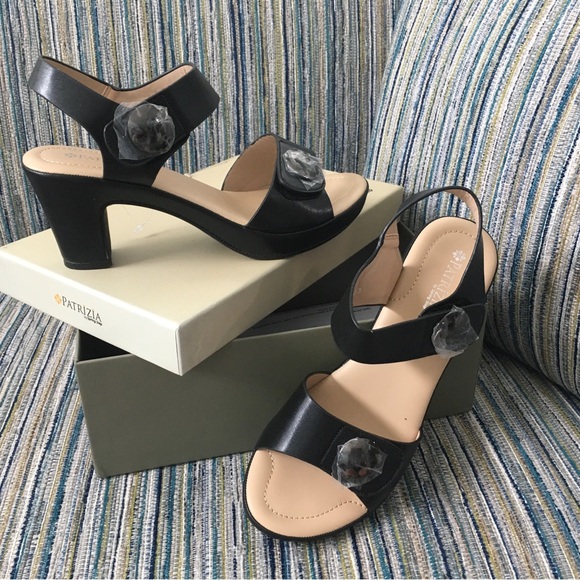 Patricia Spring Step - Dade - Size 9M - Black Sandals - Picture 1 of 6